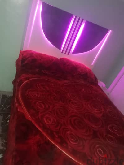 غرفه نوم استعمال خفيف
