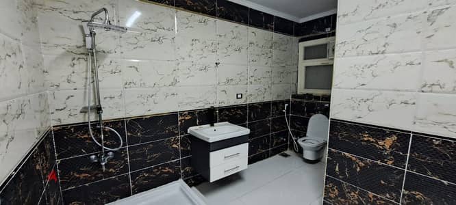 Best S Villa Fully Finished For Sale in Sarai - Under Market Price
