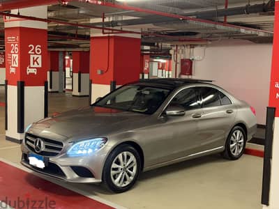 Mercedes C180 2019 افنجرد بلس حاله ممتازه
