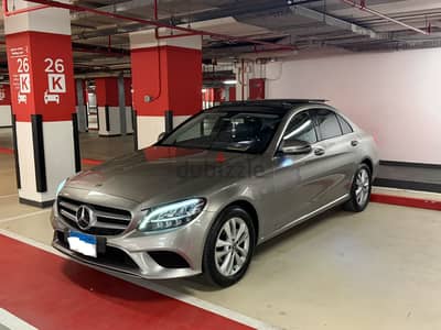 Mercedes C180 2019 افنجرد بلس حاله ممتازه