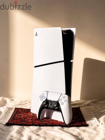 للبيع: PlayStation 5 Slim Digital Edition – شبة جديد  نسخة الخليج