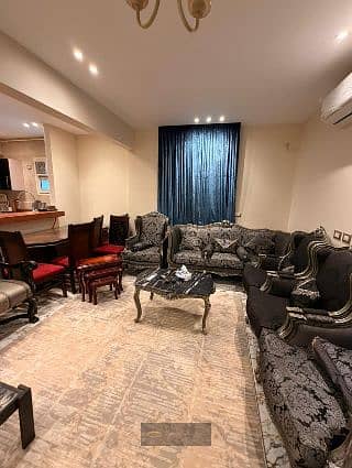 شقة روف مميزه للإيجار في كمبوند زايد هايتس – الشيخ زايد – مفروشه بالكامل بالتكييفات