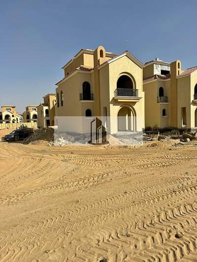 أقل من سعر السوق داخل Rai فى كمبوند سراي Sarai ستاندالوان لقطه في موقع مميز بإطلالة مباشرة على البحيرة واللاندسكيب.