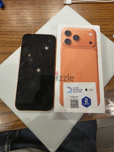 آبل - آيفون 17 برو ماكس