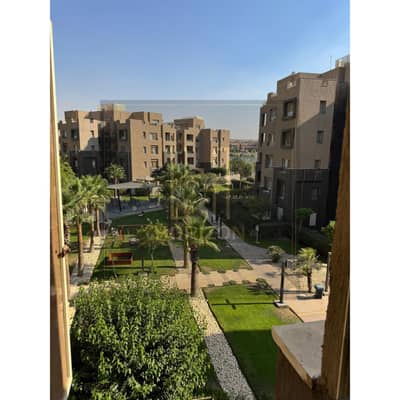 ستوديو مفروش للايجار في كمبوند ذا فيلدج بالم هيلز التجمع القاهرة الجديدة Studio rent The Village Palm Hills