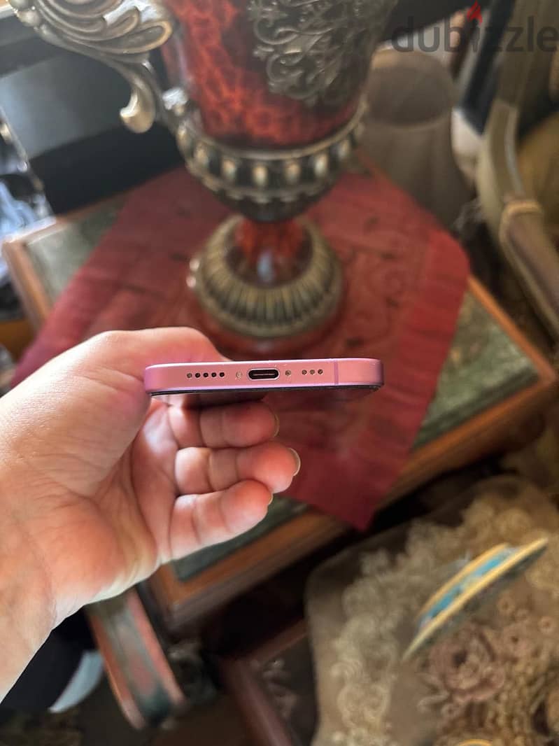 Apple - iPhone 16 pink 1
