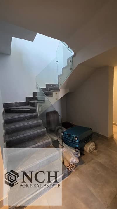 **For Rent | Duplex in Trio Gardens – New Cairo**  Enjoy comfortable living in **Trio Gardens**, a premium residential community in New Cairo, ideally