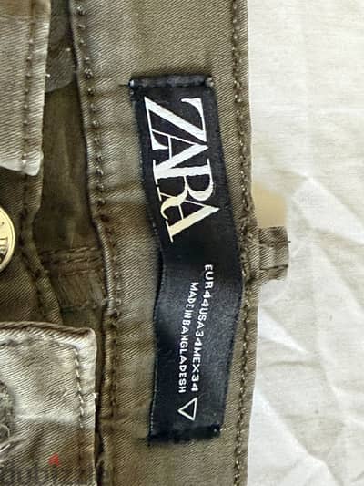 Zara as new - بنطلون باجى لون زيتى