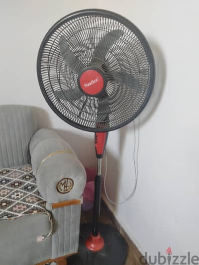 مروحه عمود