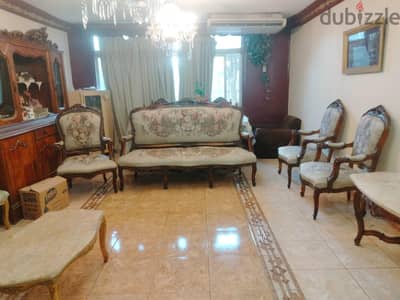 شقه للبيه بالارض الجولف مصر الجديده