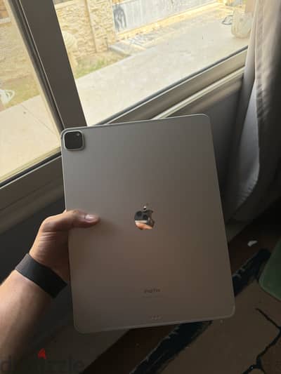 Ipad pro m2 12.9 cellular zerooooo 100 cycle