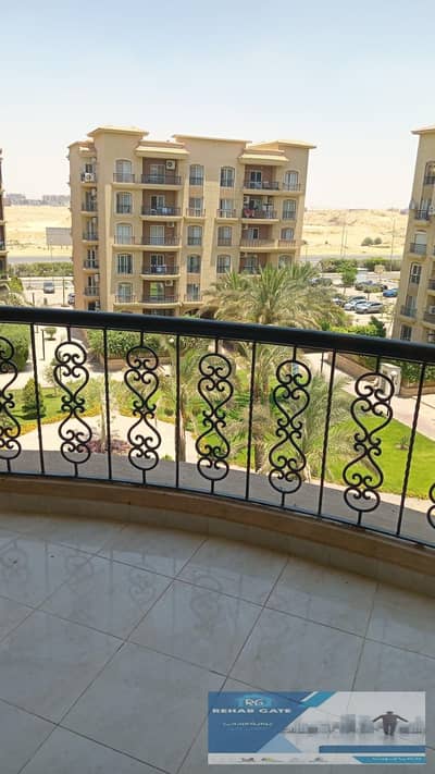 للايجار في مدينة الرحاب بالمرحله السابعه بجوار السوق و الخدمات شقه 224م
