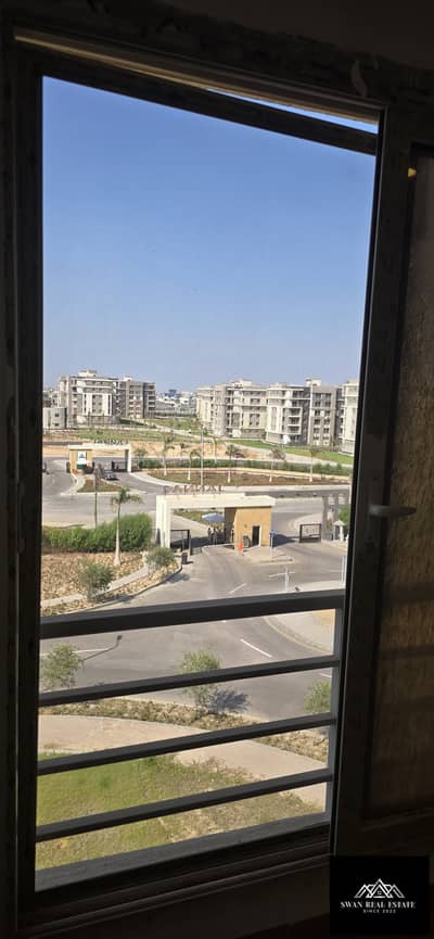 للإيجار شقة أول سكن 130م بكمبوند جنة زايد 2 - الشيخ زايد | دور 4 بحري ناصية غير مجروحة، تشطيب أولترا سوبر لوكس بالمطبخ، سباكة وكهرباء مجددة 20 الف