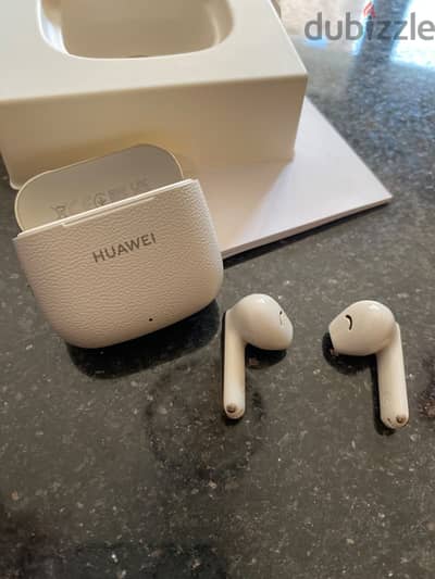 Huawei FreeBuds SE 3 – استعمال خفيف جدًا وحالة ممتازة