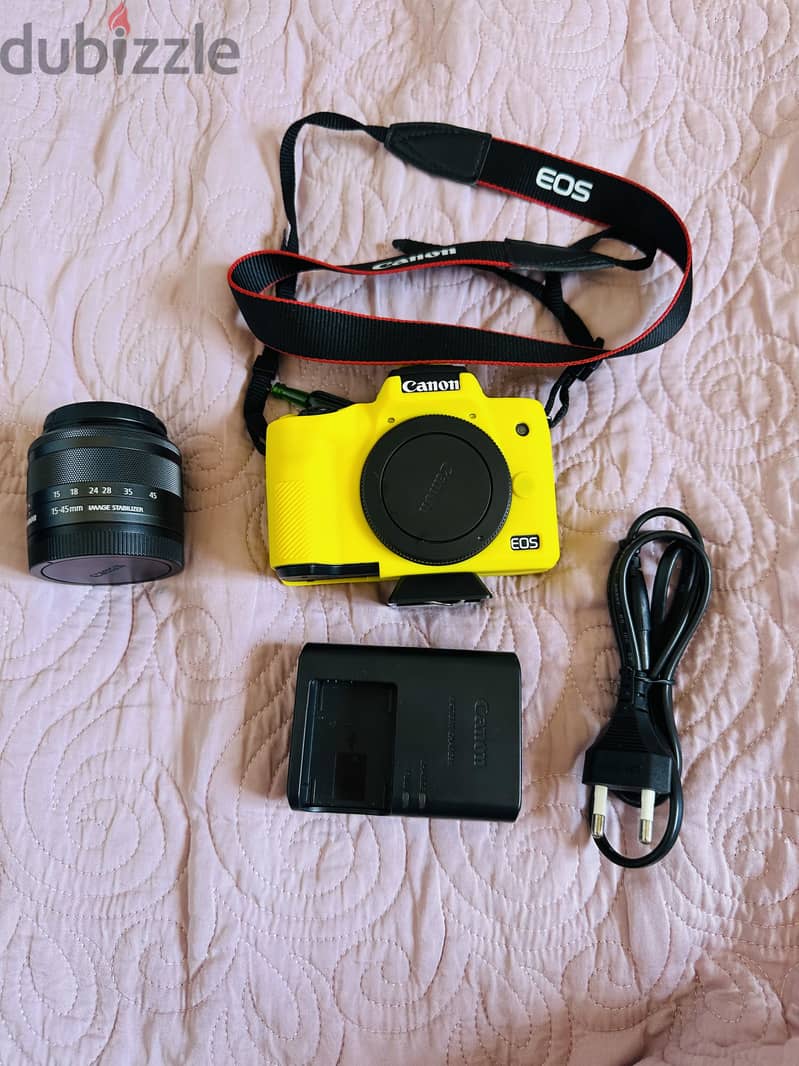 Canon EOS M50 Mirrorless 4