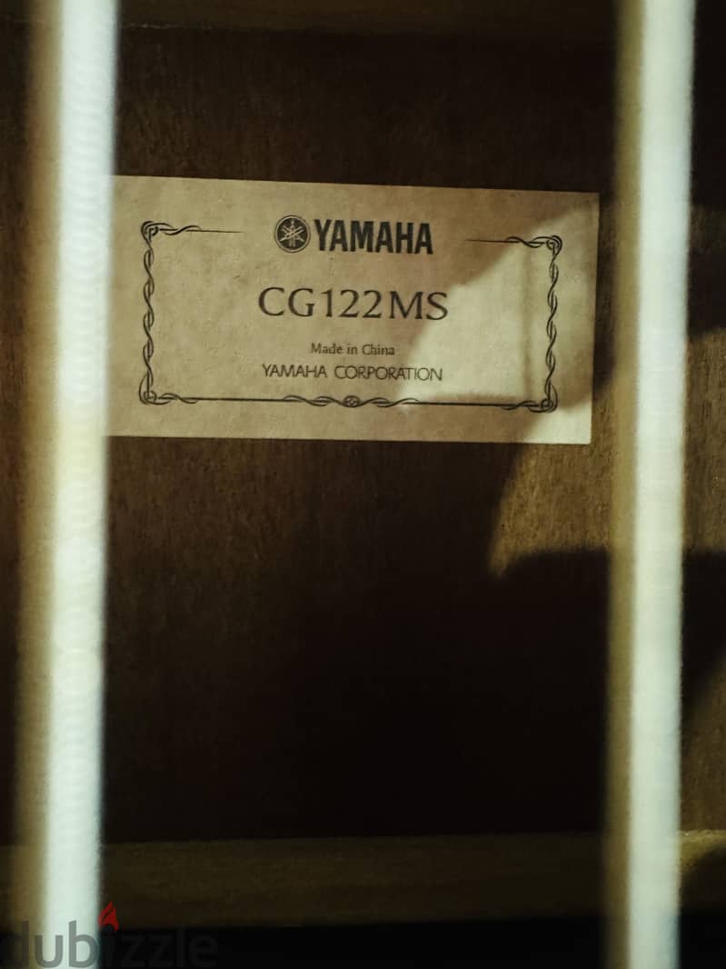 Yamaha Classical nylon guitar 7