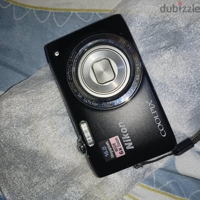 nicon coolpix s2700