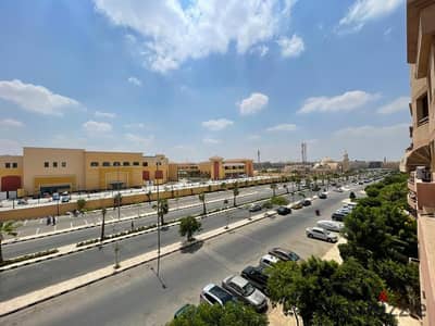 Apartment for sale in Al Rehab City 106m 4th phase overlooking Gateway Mall close to Gate 13, Sadat Axis and main vital service areas