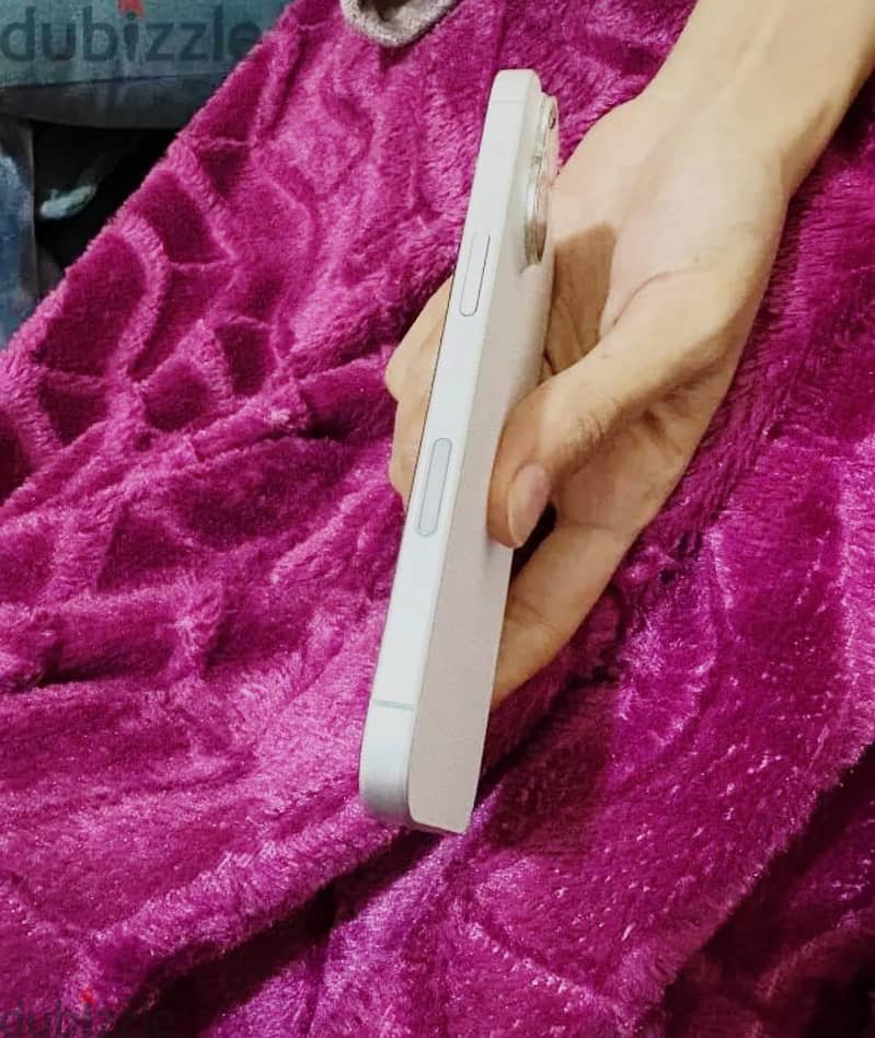 Apple - iPhone 16 2