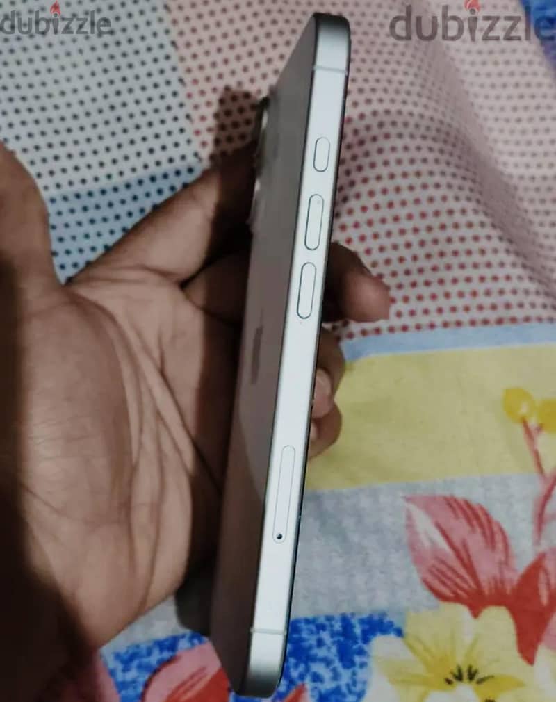 Apple - iPhone 16 5