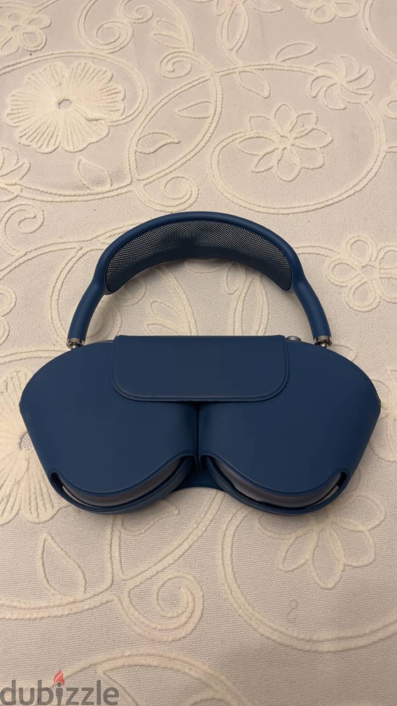 Airpods max 1