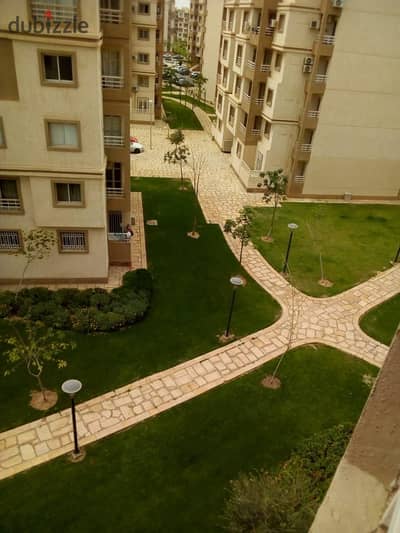 شقة للبيع في مدينتي B6 | 103م² | 3 غرف نوم | إطلالة على الحديقة | بالقرب من مركز الطعام
