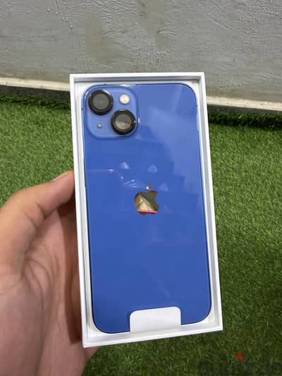 Apple - iPhone 13
