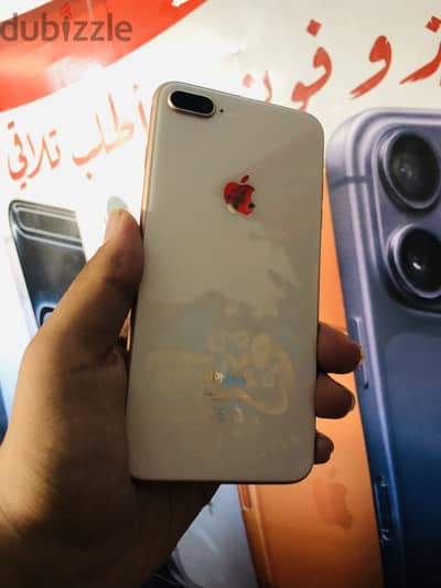 آبل - آيفون 8 بلس