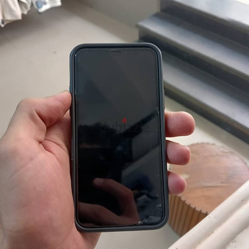 Apple - iPhone 11 Pro 3