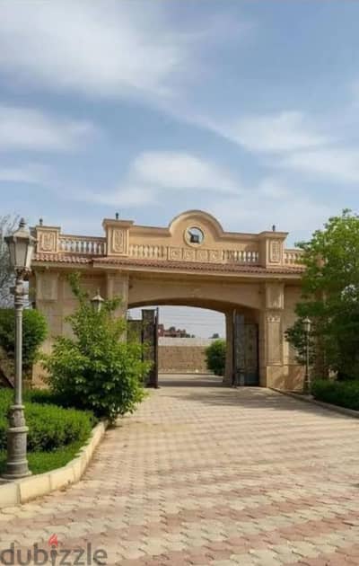 فرصه من المالك مباشره للبيع نص فدان خط 6 جمعيه عرابي موقع مميز