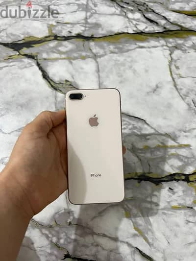 آبل - آيفون 8 بلس