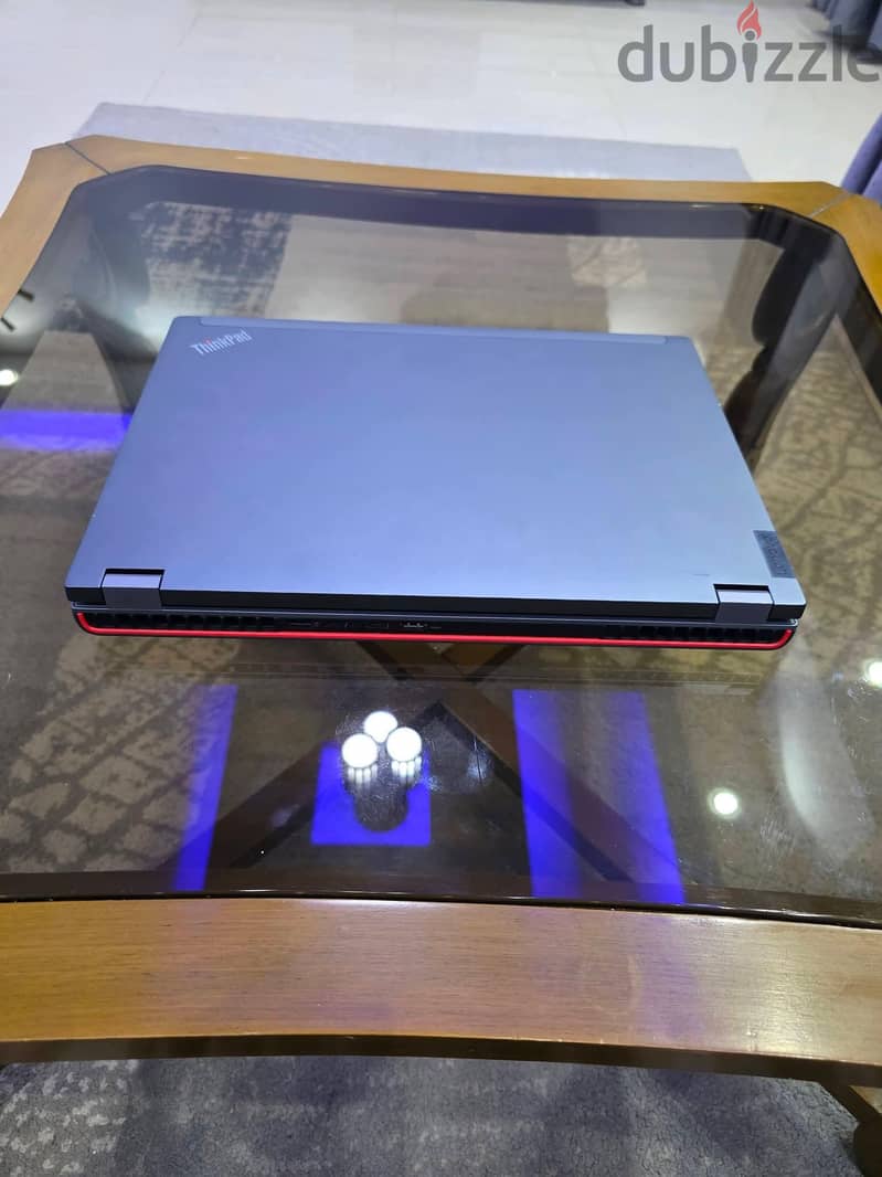 LENOVO THINKPAD FROM SWEDEN 1