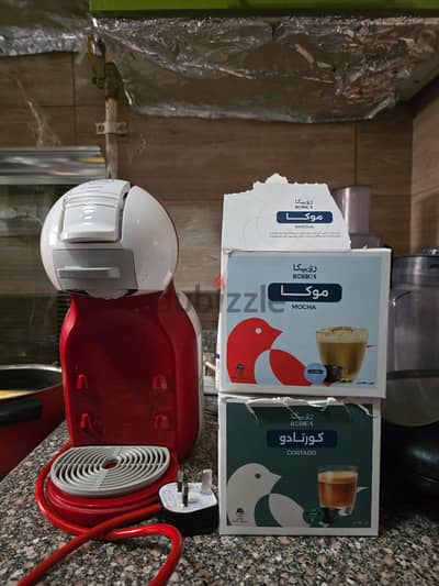 ماكينة قهوة Nescafé Dolce Gusto Mini Me بحالة ممتازة