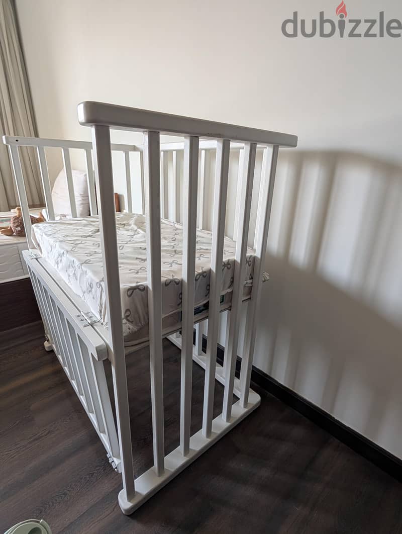 Co-Sleeping Crib - Baby bed 1