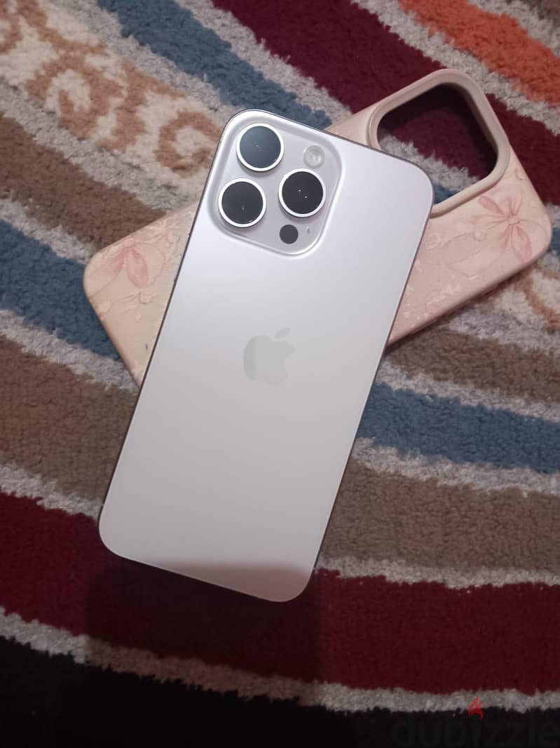 Apple - iPhone 15 Pro Max 1