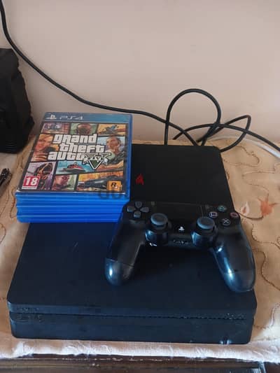 Playstation 4 slim