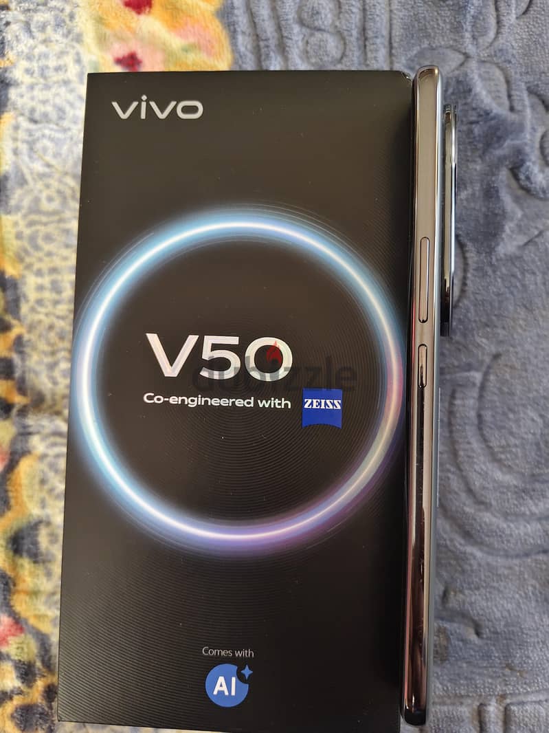 Vivo V50 3