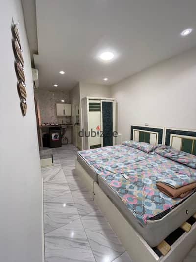 Available two-bedroom studio apartment in Sixth of October City, First Neighborhood, the Sixth Sector, Third Floor, fully furnished, inclusive of water and electricity, steps away from Al-Hosari Mosque. All services available, fully air-conditioned, window facing the street directly. Available two-bedroom studio apartment in Sixth of October City, First Neighborhood, the Sixth Sector, Third Floor, fully furnished, inclusive of water and electricity, steps away from Al-Hosari Mosque. All services available, fully air-conditioned, window facing the street directly.