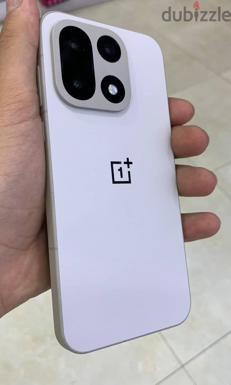 One Plus 15 1