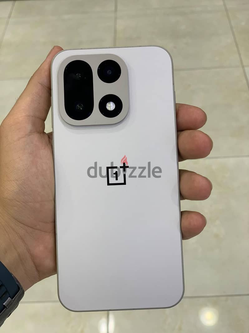 One Plus 15 10