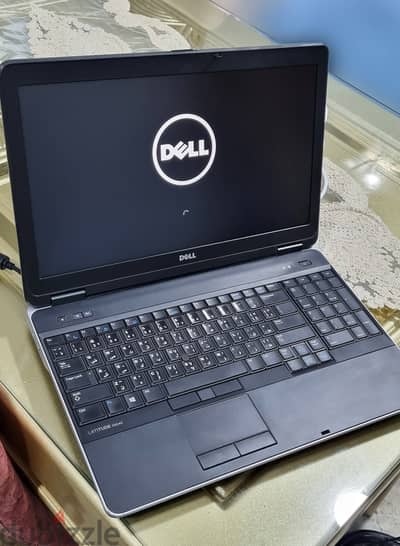Dell Latitude E6540 لابتوب