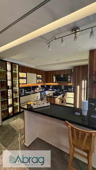 Apartment for sale in Golf, 190 meters, on the ultra super luxury swimming pool, Dreamland, 6 October