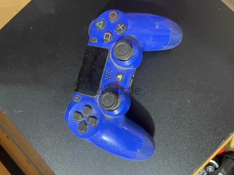 PlayStation 4 pro 1Tera 4