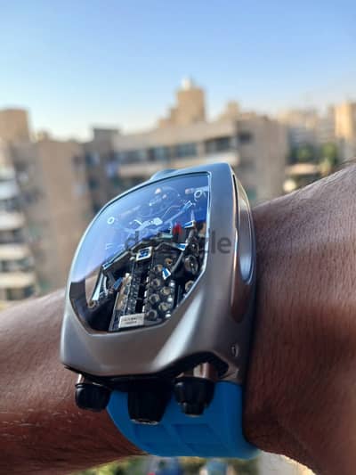 JACOB & CO Bugatti (CHIRON TOURBILLON)  ساعه جاكوب بوجاتي