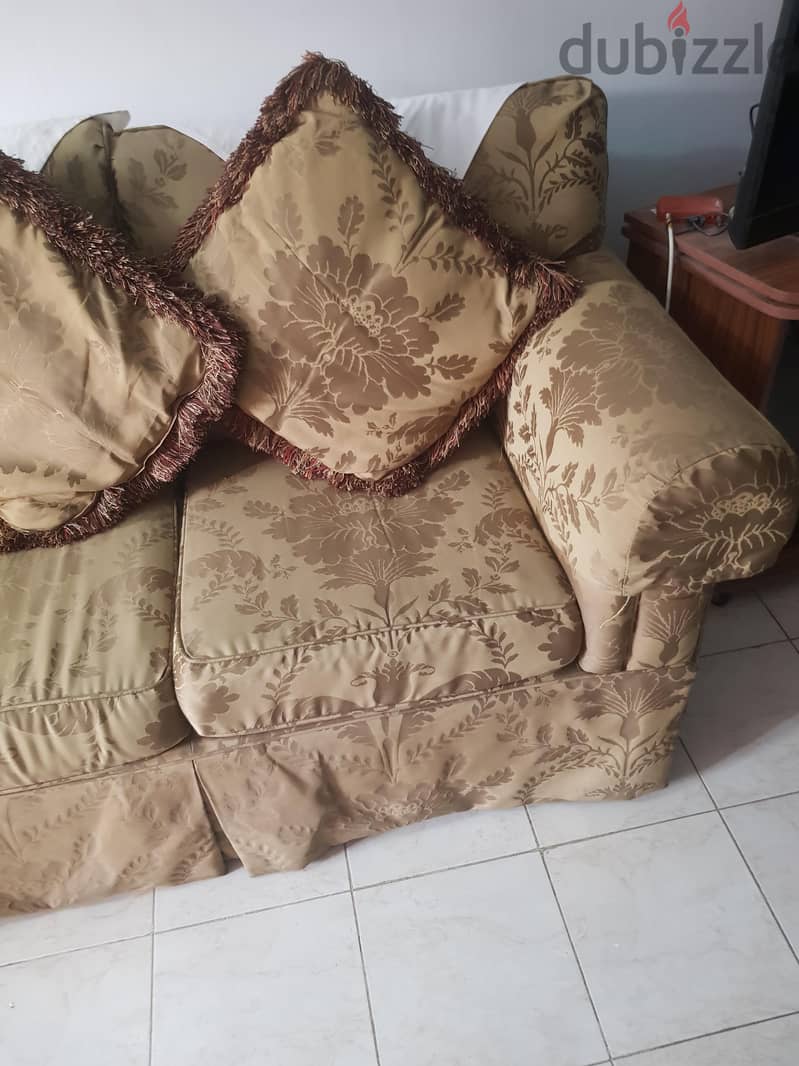 American Classic 3 Seater Sofa 2