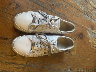 Original guess sneakers
