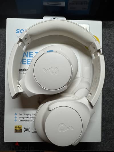 Soundcore Q11 i