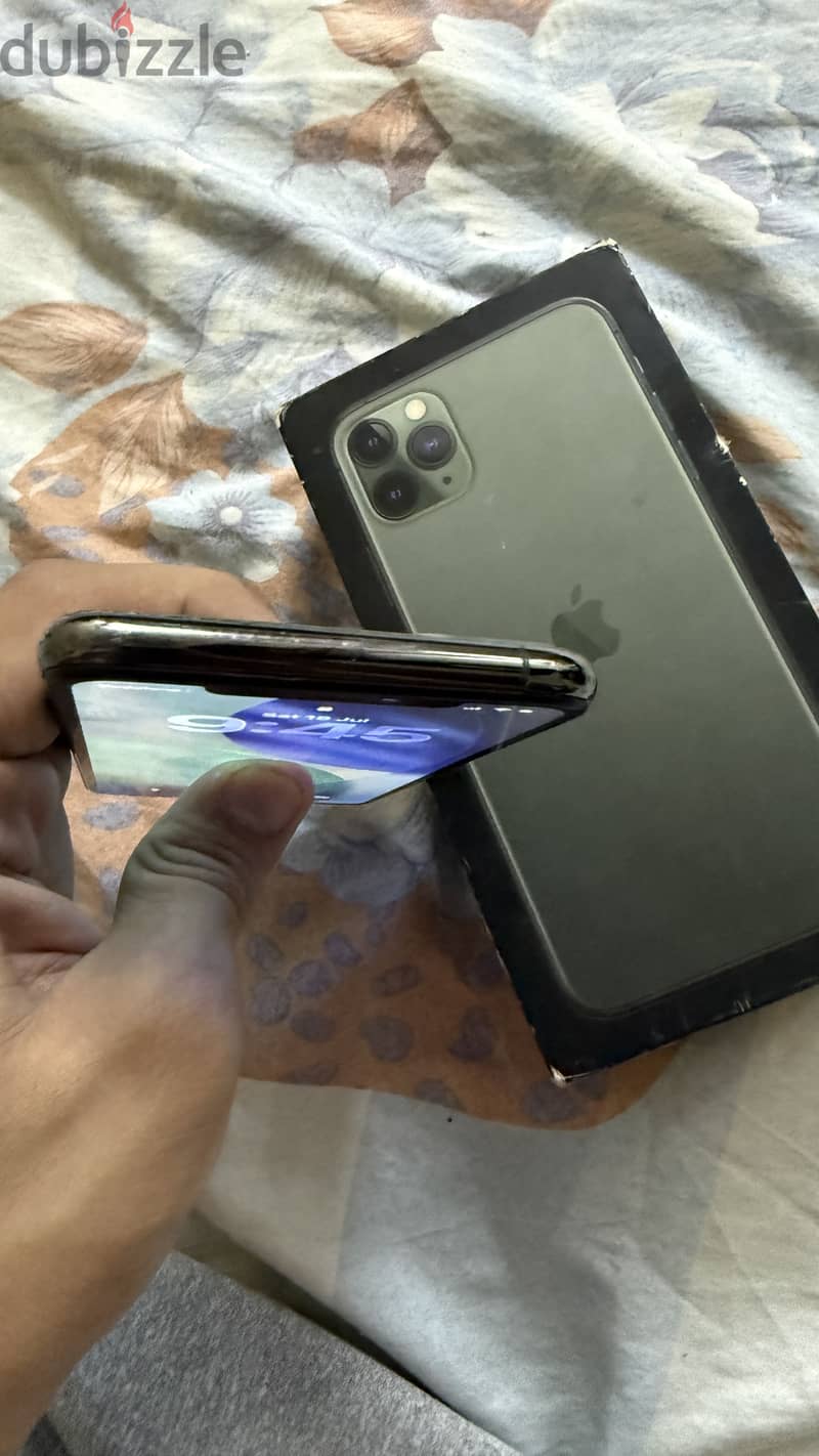 Apple - iPhone 11 Pro Max 5