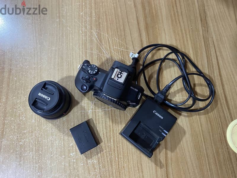 Canon EOS R100 1