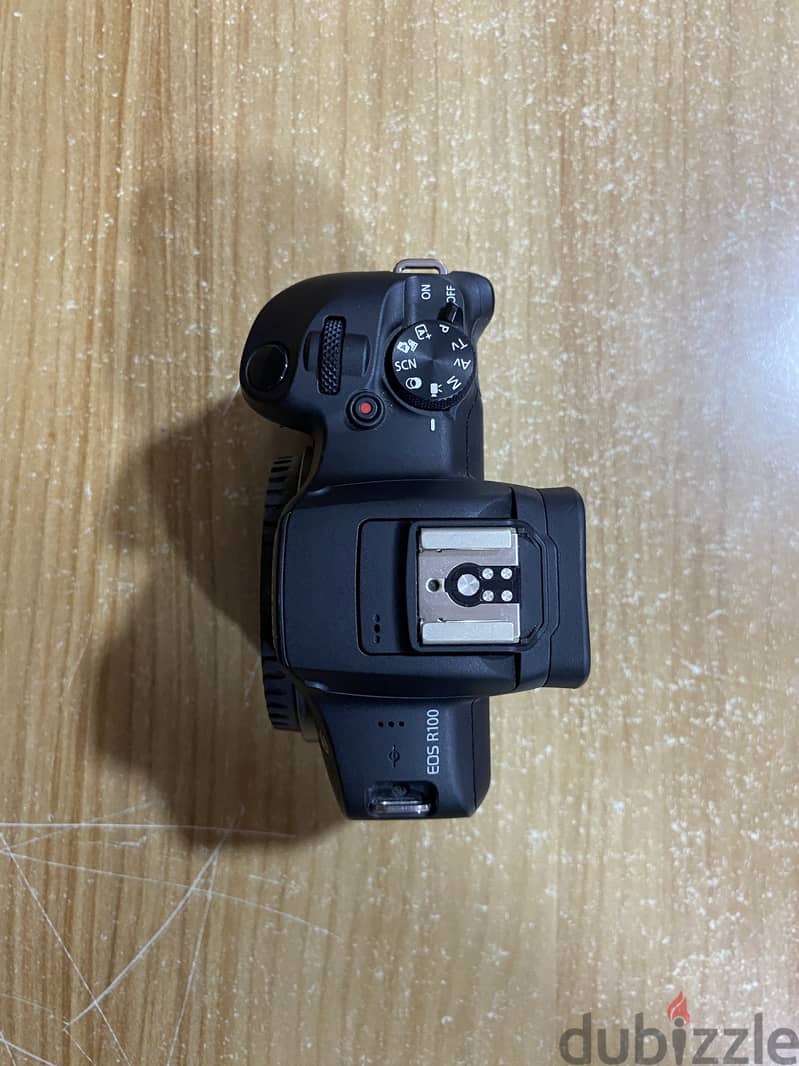 Canon EOS R100 5